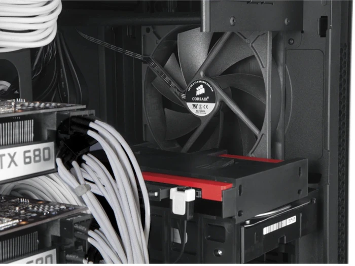 Corsair Carbide Series 200R