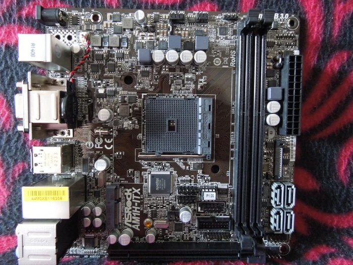 ASRock AM1H-ITX (AMD AM1)