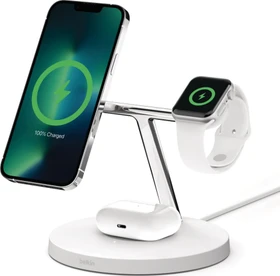 Belkin BoostCharge Pro Drahtloses 3-in-1-Ladegerät mit MagSafe 15W weiß