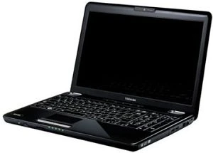 Toshiba Satellite L555-10N, Core 2 Duo P8700, 4GB RAM, 400GB HDD, Mobility Radeon HD 4650, DE