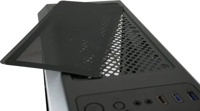 LC-Power Gaming 703B Quad Luxx, Glasfenster