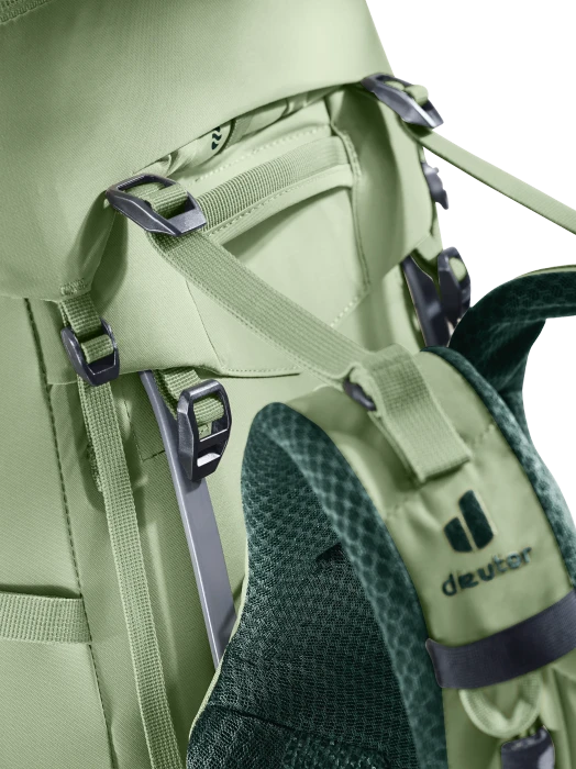 Deuter Aircontact Core 55+10 SL grove/ivy (Damen)