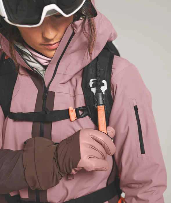 Ortovox Avabag Litric Freeride 16 S white tea