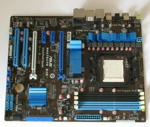 ASUS M4A79XTD EVO (AMD AM3)