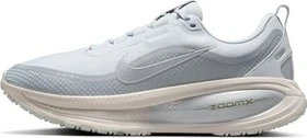 Nike Vomero 18 GTX pure platinum/light pumice/barely green/metallic silver (Herren)