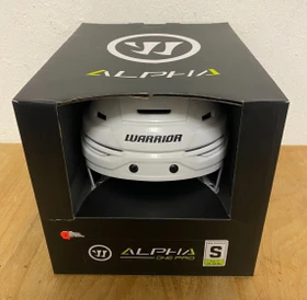 Warrior Alpha One Pro Helm weiß