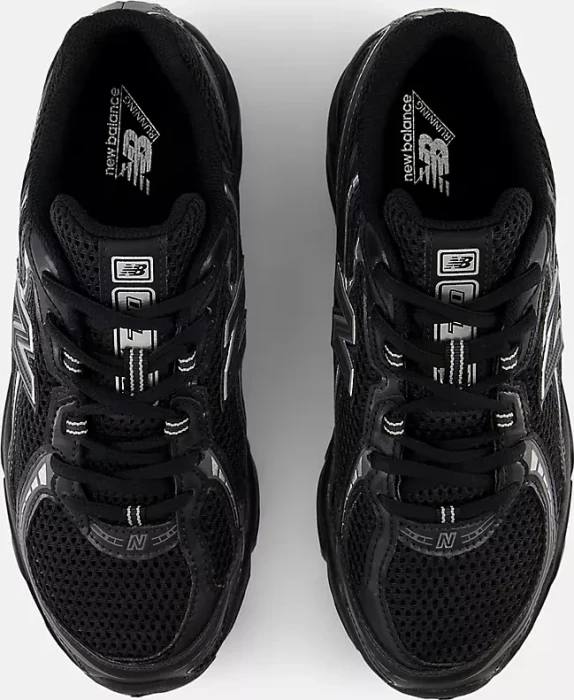 New Balance 740 black/silver metallic