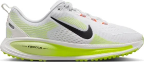 Nike Vomero 18 white/volt/barely volt/black (Junior)