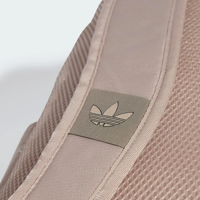 adidas Adicolor wonder taupe