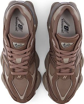 New Balance 9060 cortado/dockside