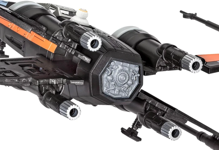 Revell Poe's X-Wing Fighter with Sound: Build & Play
