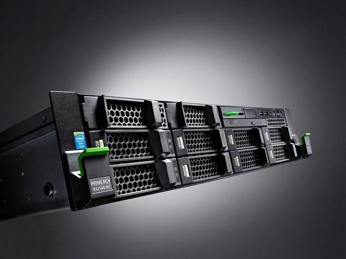 Fujitsu Primergy RX2540 M1, Xeon E5-2620 v3, 16GB RAM, 2HE