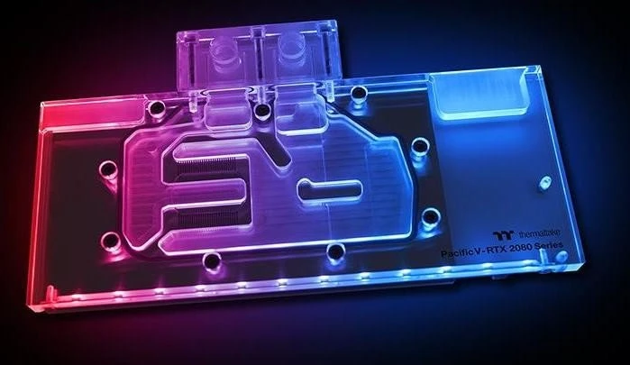 Thermaltake Pacific V-RTX 2080 Plus Series Founder Edition mit Backplate