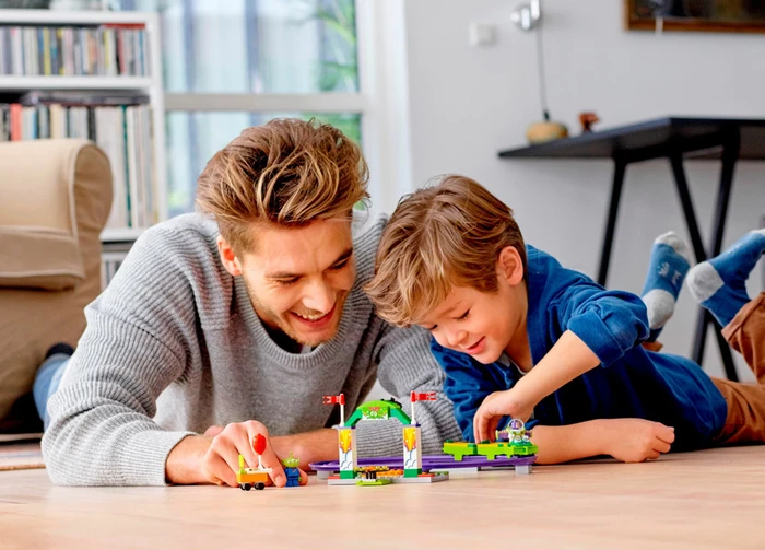 LEGO Juniors - Buzz wilde Achterbahnfahrt