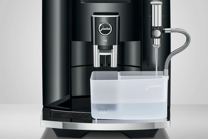 Jura E8 EB piano black