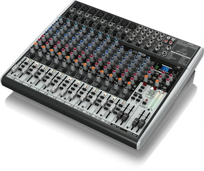 Behringer Xenyx X2222USB