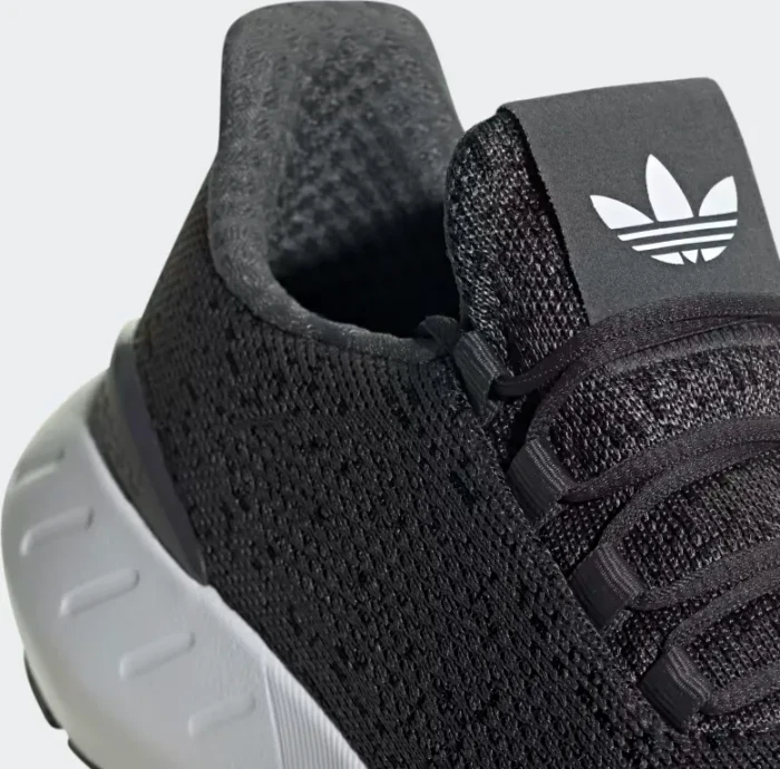 adidas Swift Run 22 grey six/core black/grey five (Junior)