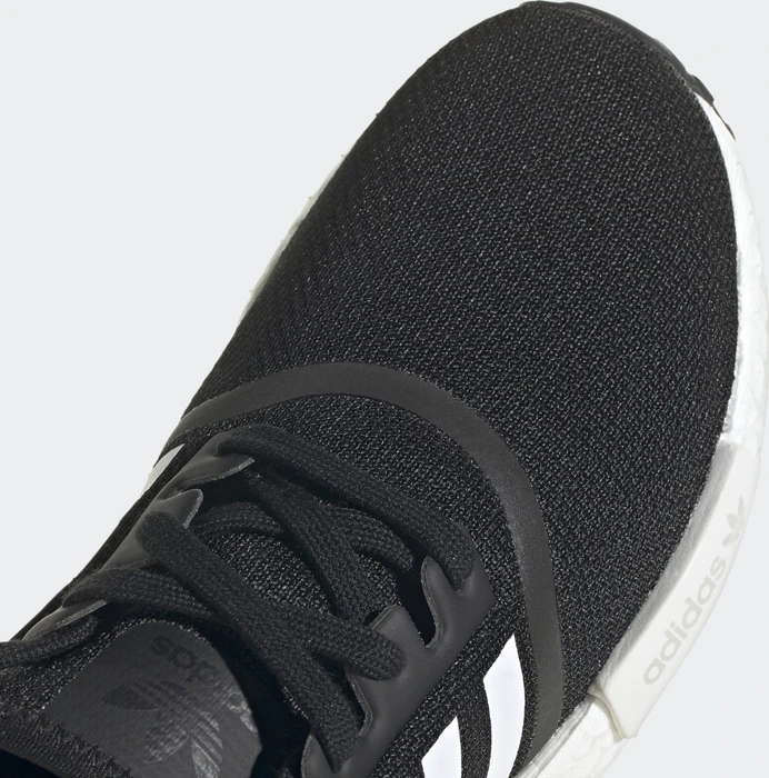 adidas NMD_R1 core black/cloud white/hazy rose (Damen)