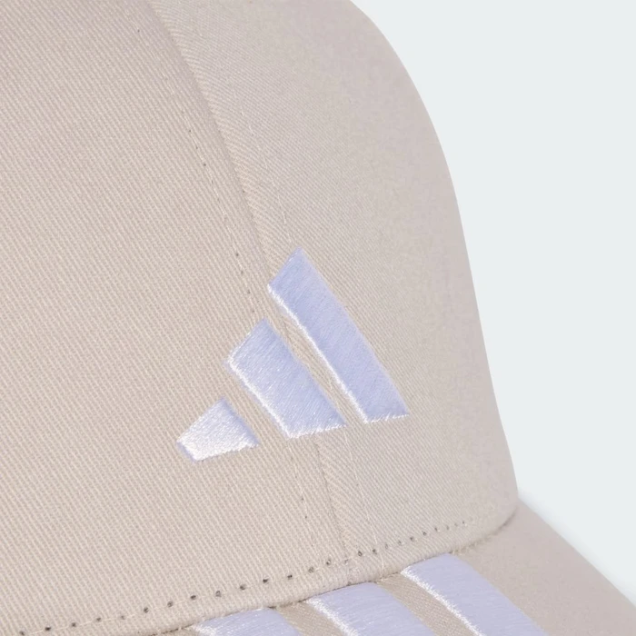 adidas 3-Streifen New Logo Baseball Kappe beige/weiß