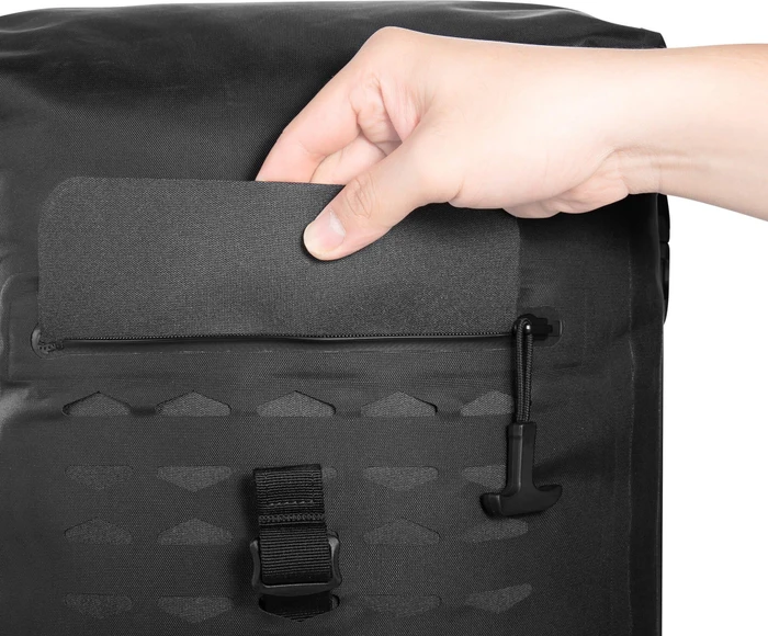 Tatonka Commuter Rolltop 30 WP schwarz