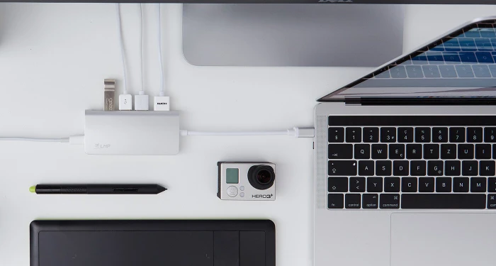 LMP USB-C Video Hub, 5-Port, USB-C 3.0 [Stecker], silber