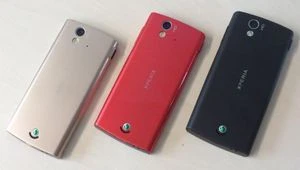 Sony Ericsson Xperia Ray schwarz