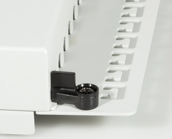 LogiLink Desktop Patchpanel Cat6, für Tisch/Wand, 8-Port, grau