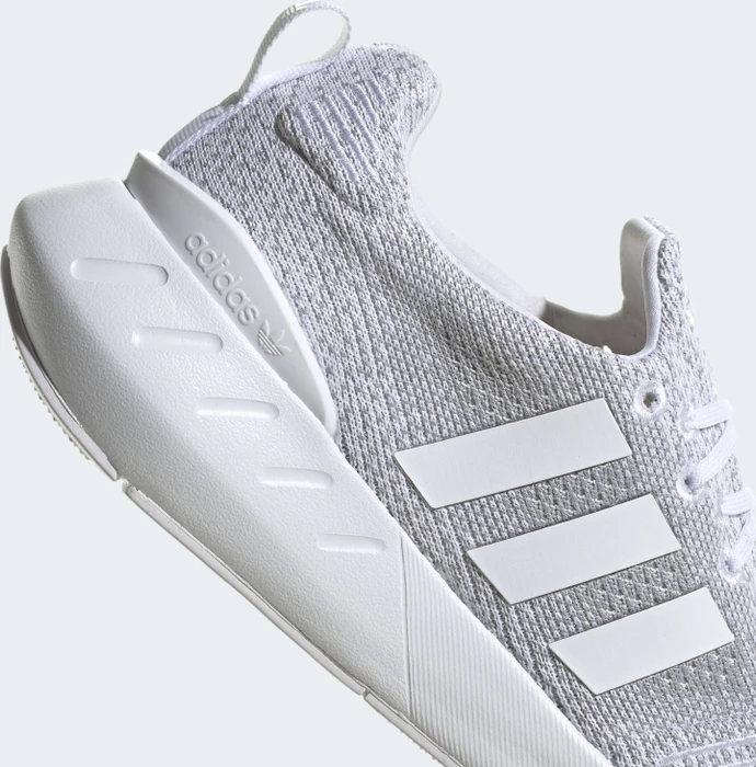 adidas Swift Run 22 cloud white/grey two/core black