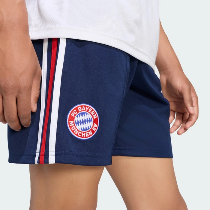 adidas FC Bayern München 2026/2027 Auswärtsshorts (Herren)