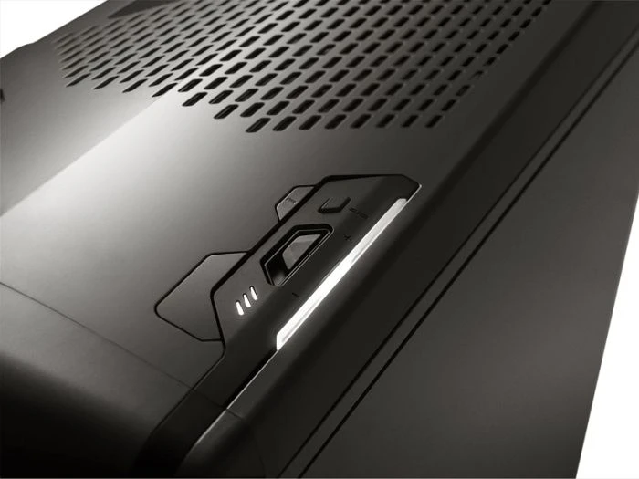 NZXT Phantom 630 Gunmetal, Acrylfenster