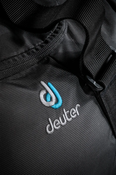 Deuter Aviant Duffel 50 schwarz