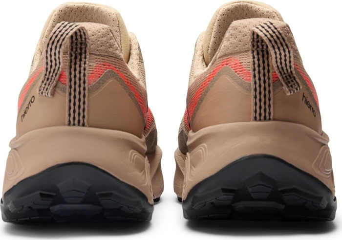 New Balance Fresh Foam X Hierro v9 desert clay/earth shadow/urgent red (Herren)