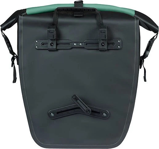 Basil Rivo L Tarpaulin MIK Hooks Gepäcktasche silvergreen/black