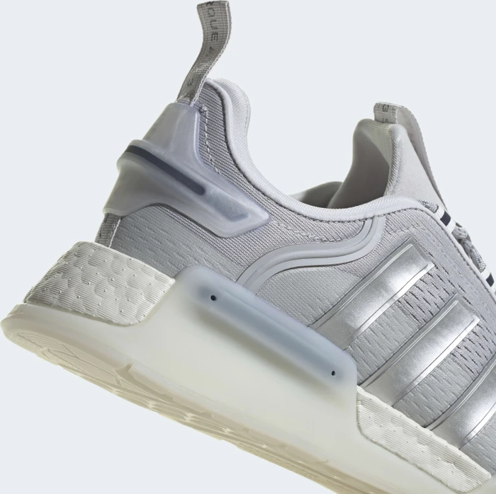 adidas NMD_V3 light solid grey/silver metallic/crystal white