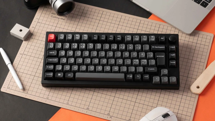 Keychron Lemokey P1 Pro, Carbon Black, 75%, LEDs RGB, Keychron Super BROWN, USB/Bluetooth, ND