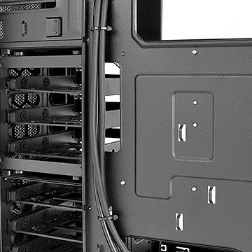 Thermaltake Commander G42, Acrylfenster