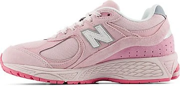 New Balance 2002R light raspberry/pink sugar/silver metallic (Herren)