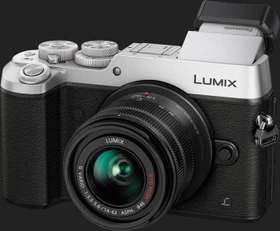 Panasonic Lumix DMC-GX8 silber mit Objektiv Lumix G Vario 14-42mm 3.5-5.6 II ASPH OIS