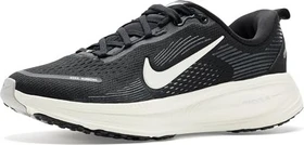 Nike Vomero 18 black/coconut milk/iron ore/summit white (Junior)