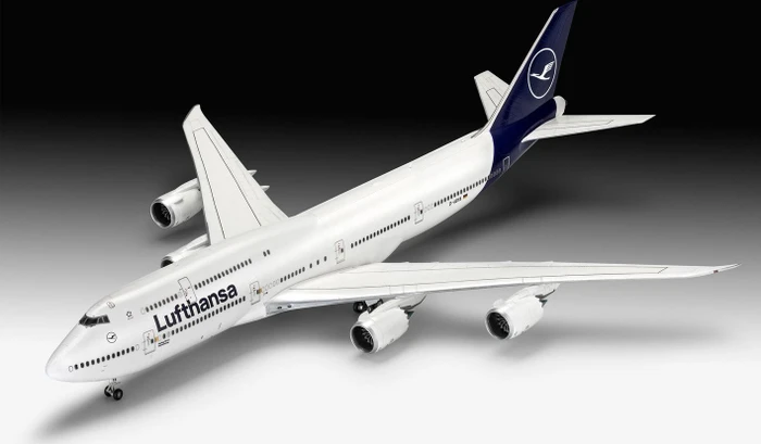 Revell Boeing 747-8 Lufthansa New Livery