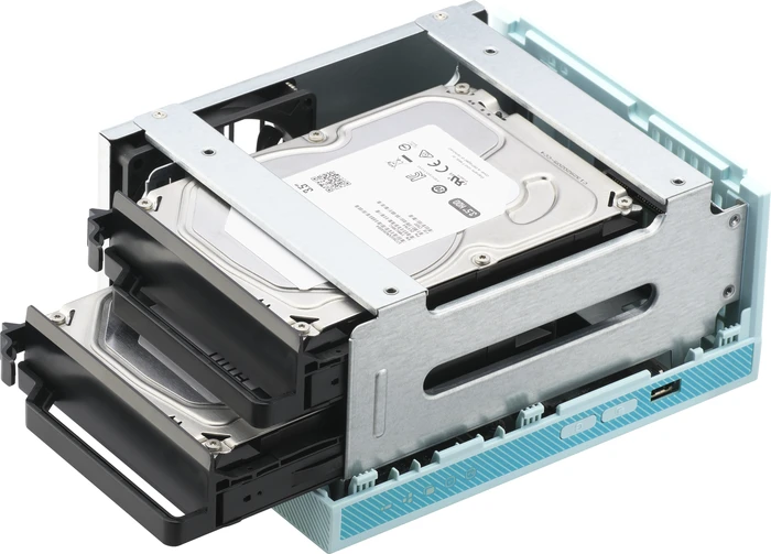 QNAP Turbo Station TS-230, 2GB RAM, 1x RJ-45 1000Base-T, 2x USB-A 3.0