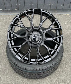 Damina Performance DM10 8.0x18 5/112 ET35 (verschiedene Farben)
