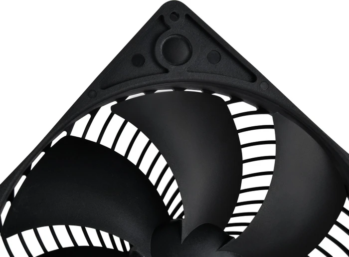 SilverStone AP183, 180mm