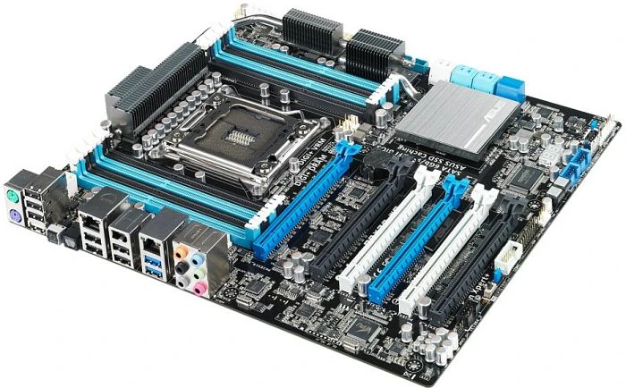 ASUS P9X79 WS (Intel 2011-0)
