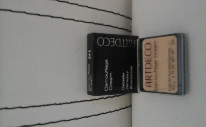 Artdeco Camouflage Cream 24 Gentle Olive, 4.5g