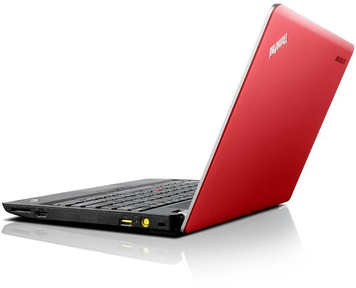 Lenovo ThinkPad Edge E135, rot, E2-1800, 4GB RAM, 320GB HDD, DE