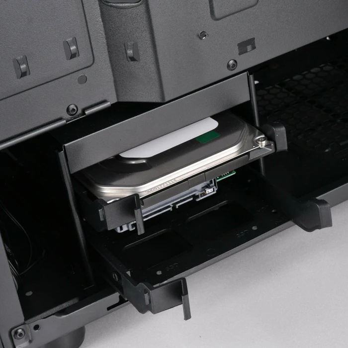 SilverStone Precision PS14-E, Glasfenster