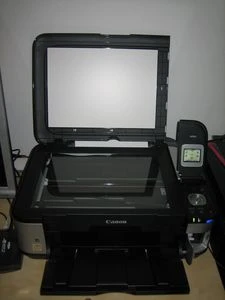Canon PIXMA MP560, Tinte, mehrfarbig