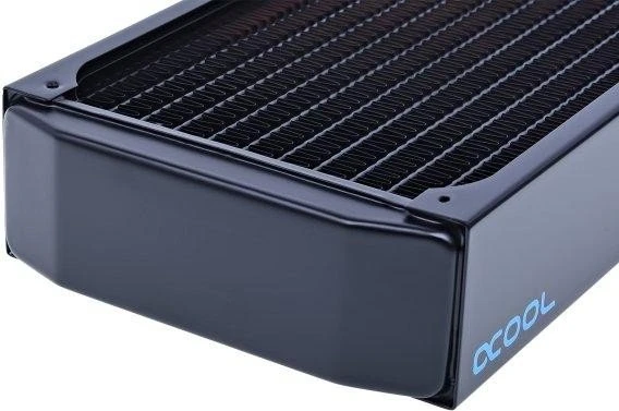 Alphacool NexXxoS XT45 240mm