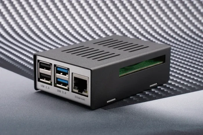 KKSB Gehäuse für Raspberry Pi 4, silber/schwarz